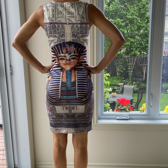 Dress - Picture 2 of 4